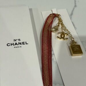 Chanel Beauty RARE Limited Edition Gold and Red Keychain Charms ❣️